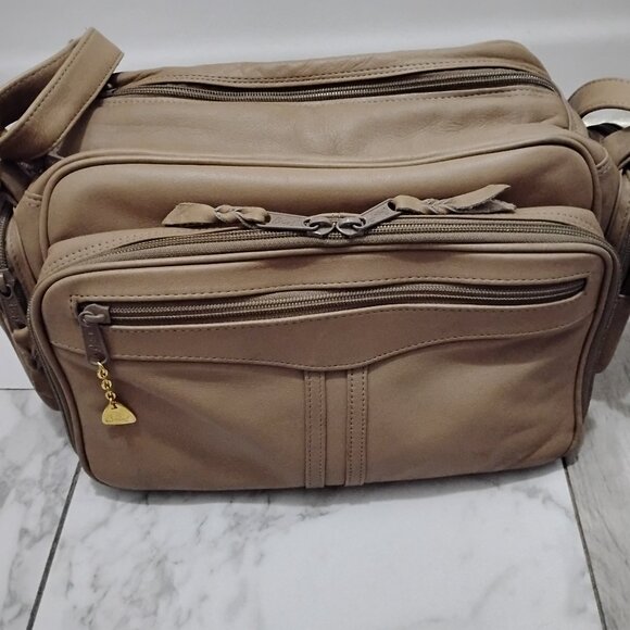 Vintage Brio Camera leather bag organizer messenger bag - Picture 1 of 9